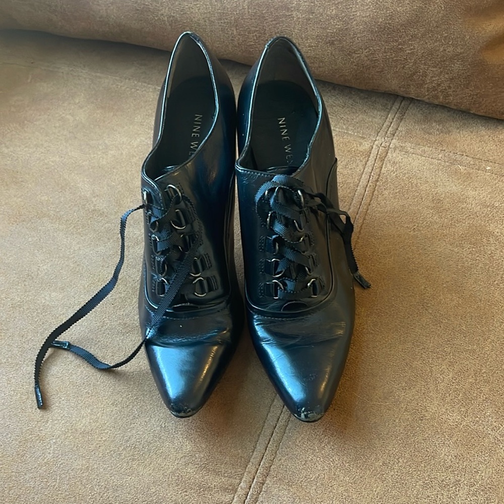 Nine West Black Heeled Bootie